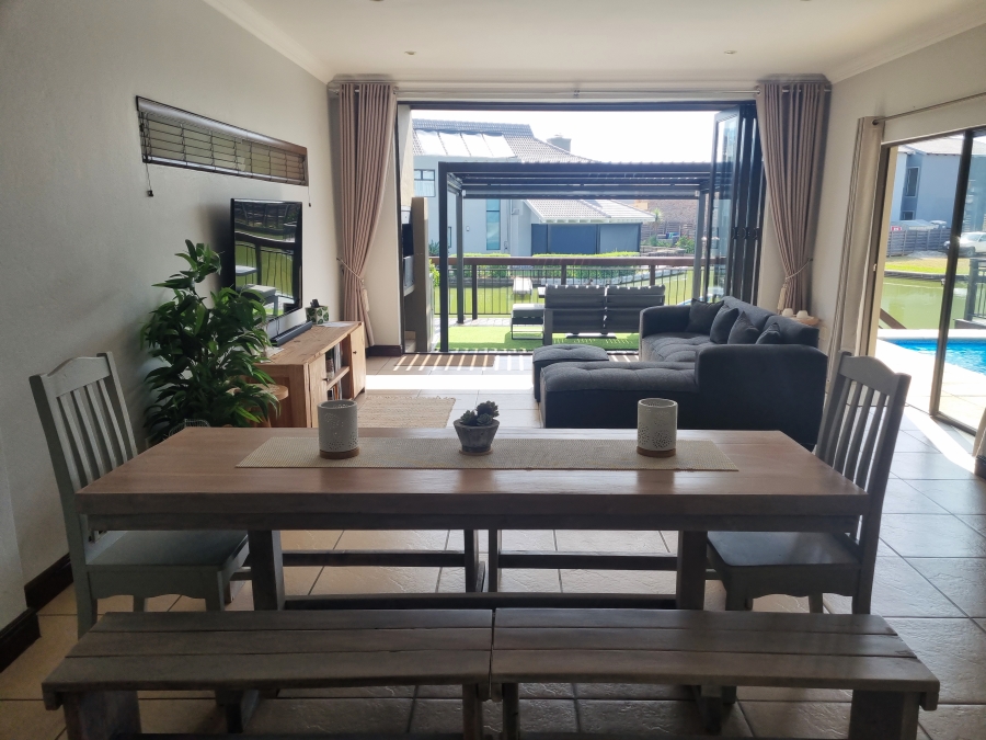 3 Bedroom Property for Sale in Hartbeesfontein AH North West